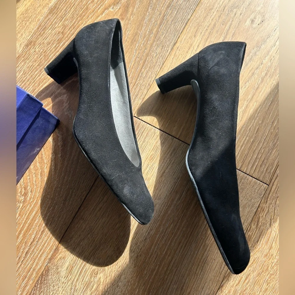 NIB RARE Stuart Weitzman Black Suede ChicPump Kitten Heels Size 9